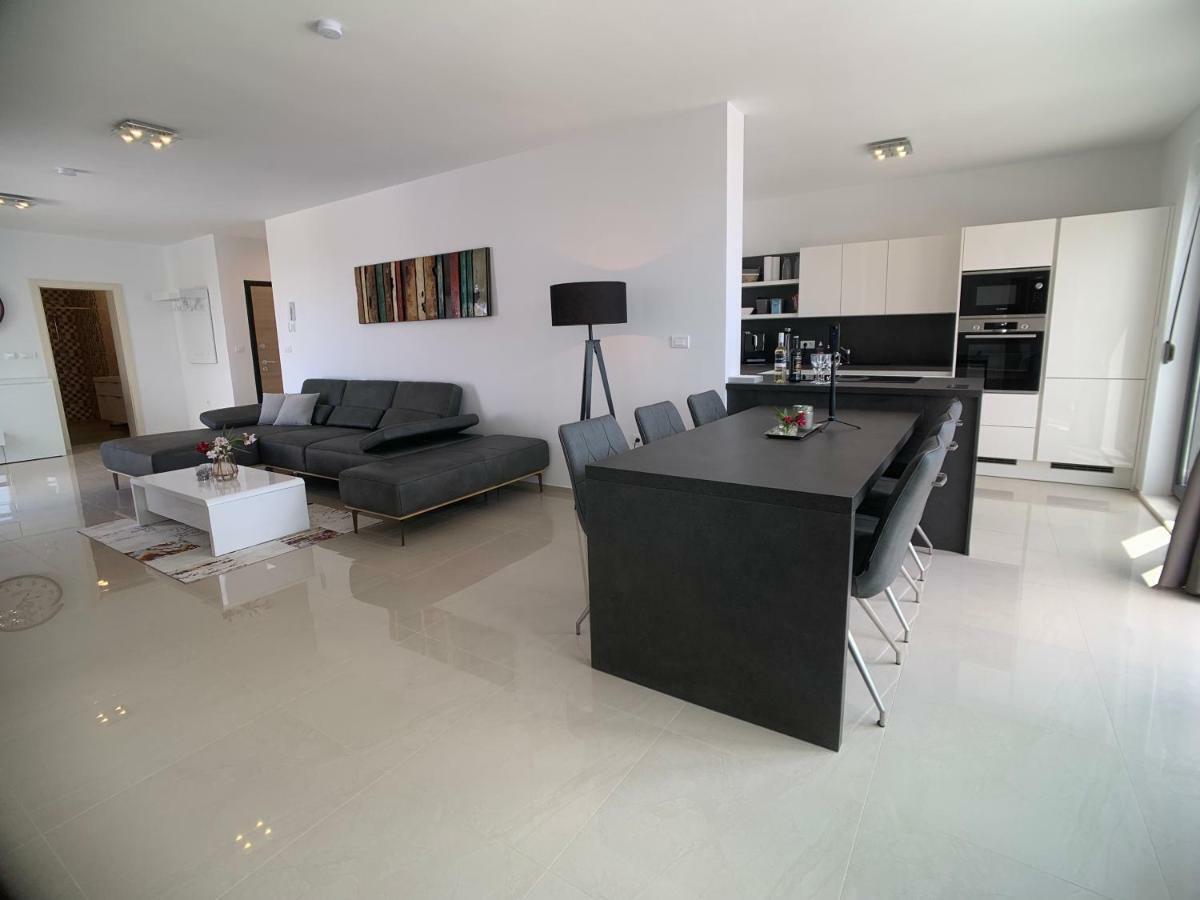 Seaview Διαμέρισμα Μεντουλίν Εξωτερικό φωτογραφία
